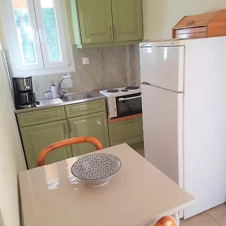 Dimitris 2 Bay Apartamento Kalámi