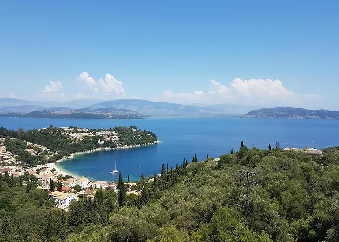 Dimitris 2 Bay