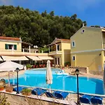 Dimitris 2 Bay *